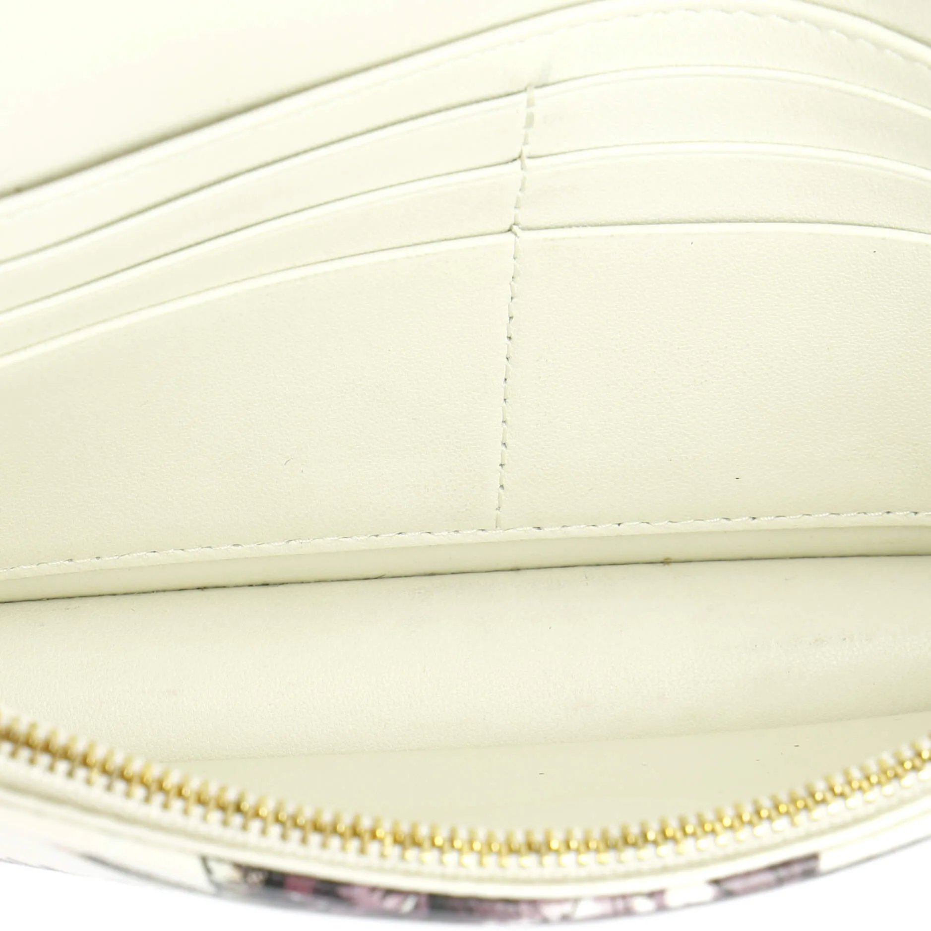 Caro Wallet on Chain Pouch Printed Leather